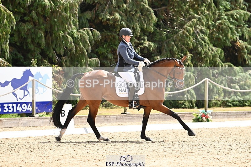 250808A-154547-01604 - 110-Alice.OppenheimerHeadmore.Forever.Ruby