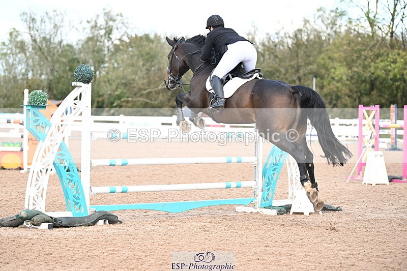241023A-150718-01109 - Cls 5 Foxhunter and 1.20m Open