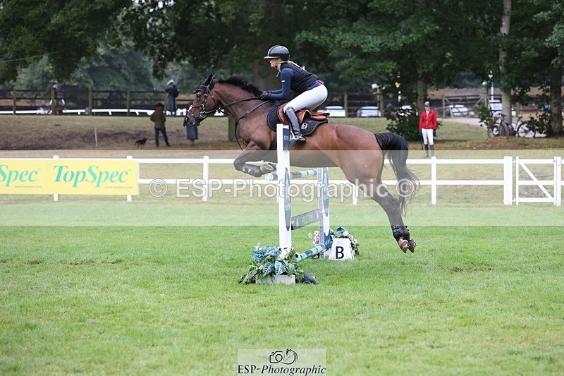 250830A-143737-07059 - Cls 16 Snr Newcomers and 1.10m Open