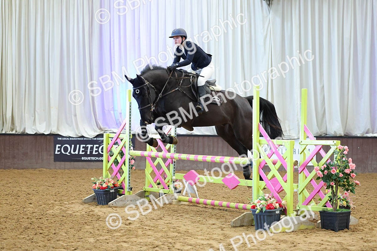 SBM_005622 - Class 22 - Bliss of London Novice Winter Championship Qualifier 90cm