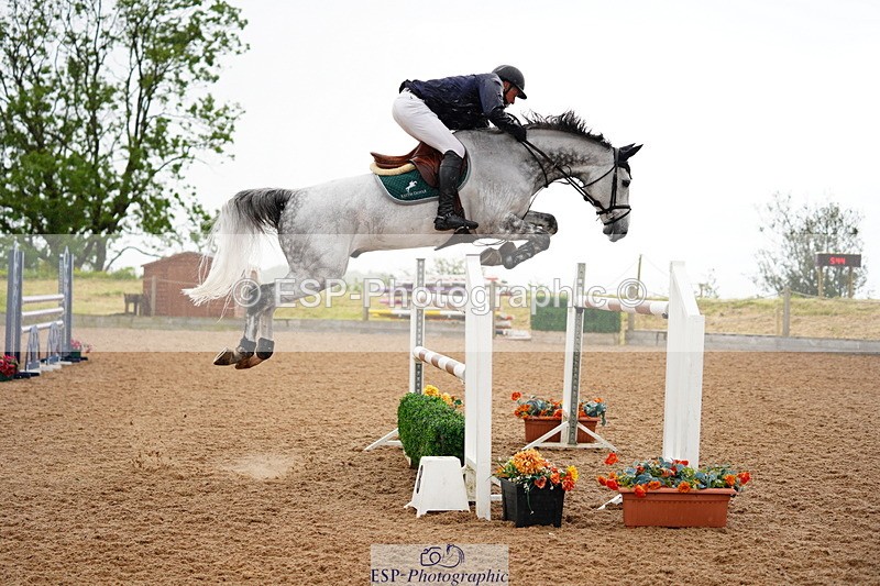 240526A-131004-08247 - Cls 27 Chard Equ May Grand Prix