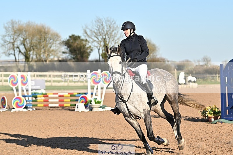 250401-180106-00525 - 80cm Classes