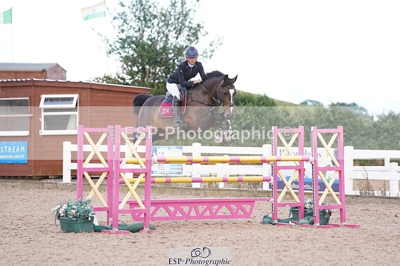 250627-200630-00583 - Cls 10+11 Children on Horses