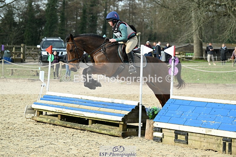 250309A-102746-00529 - Cls 01 70cm 09-50 to 10.30