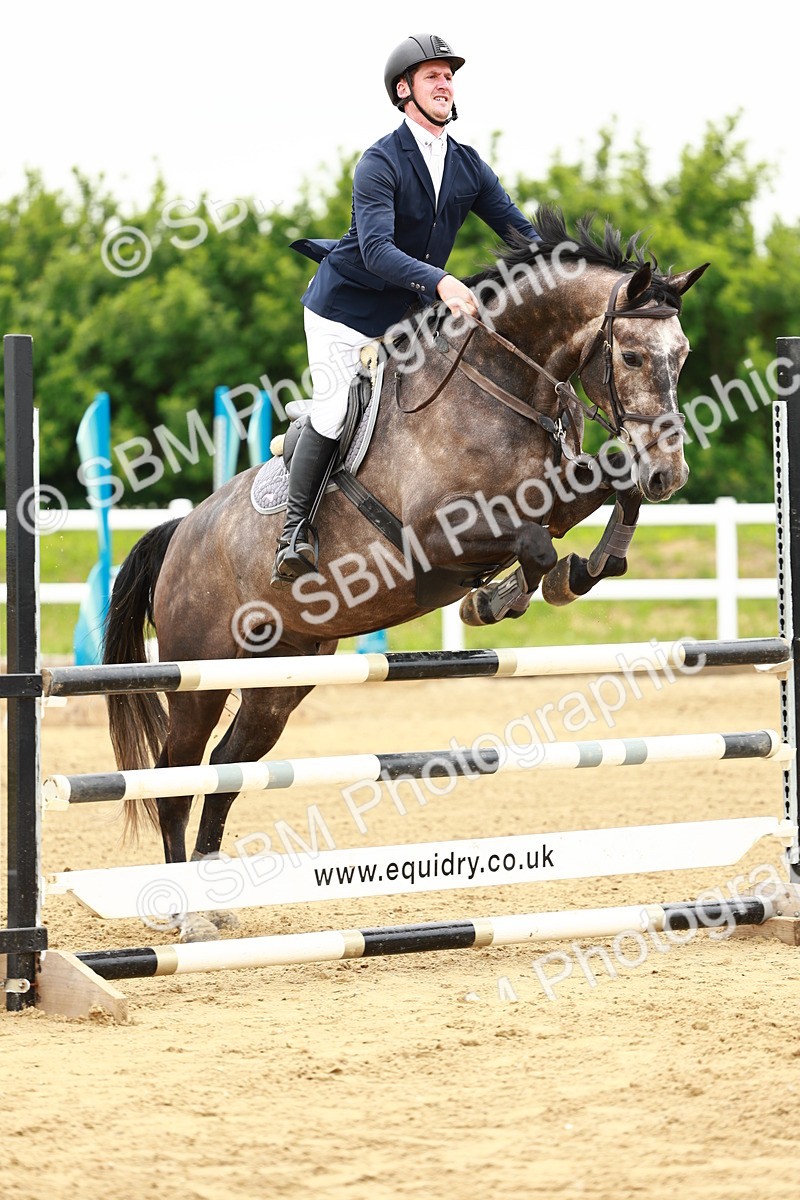 SBM_000820 - Class 3 - Senior Discovery - 1.00m