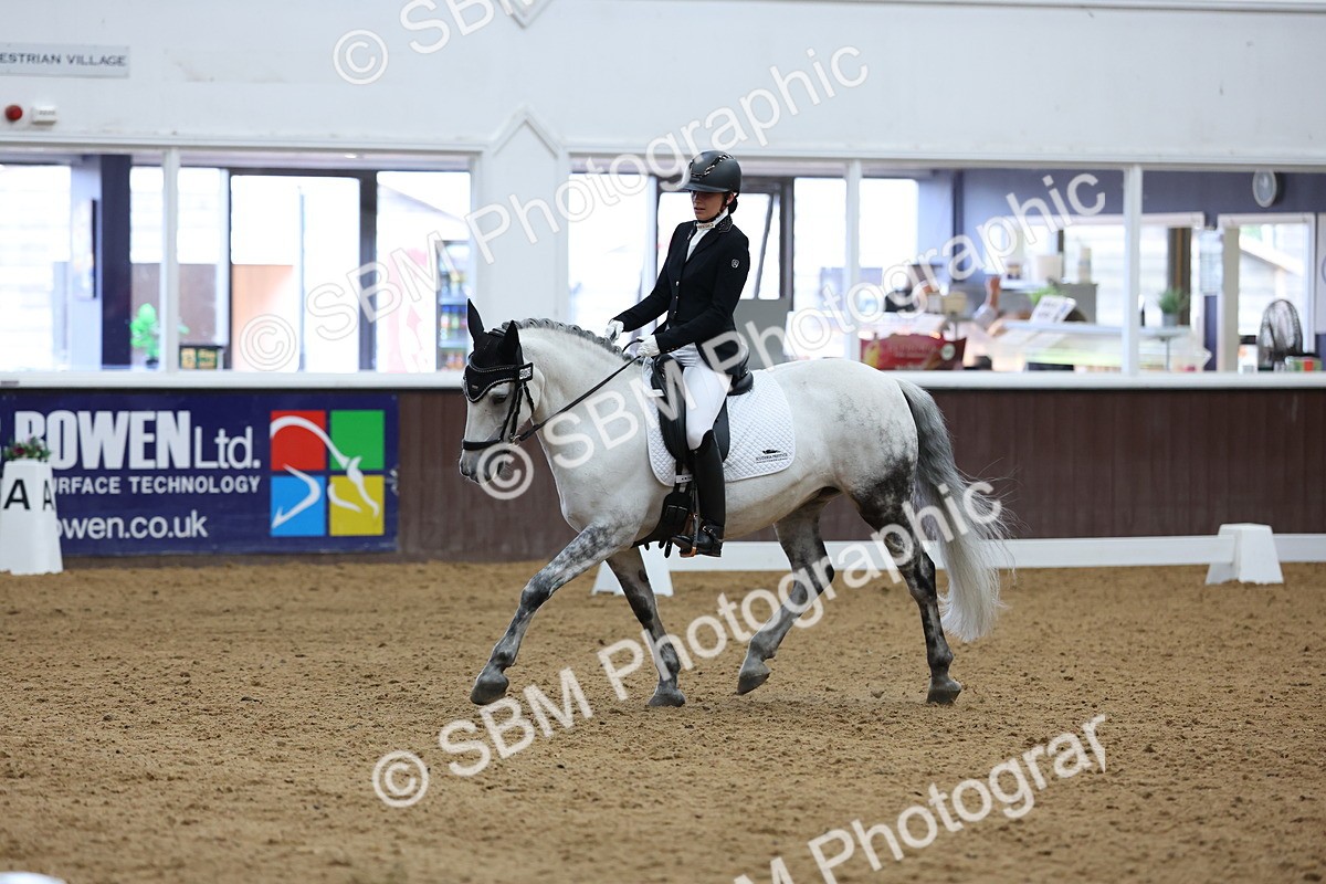 SBM_016498 - Class 16 - Novice FSM - 11.50-12.38