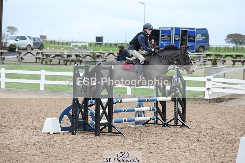 241116X-091245-00194 - Cls 05 Pony Intro 80