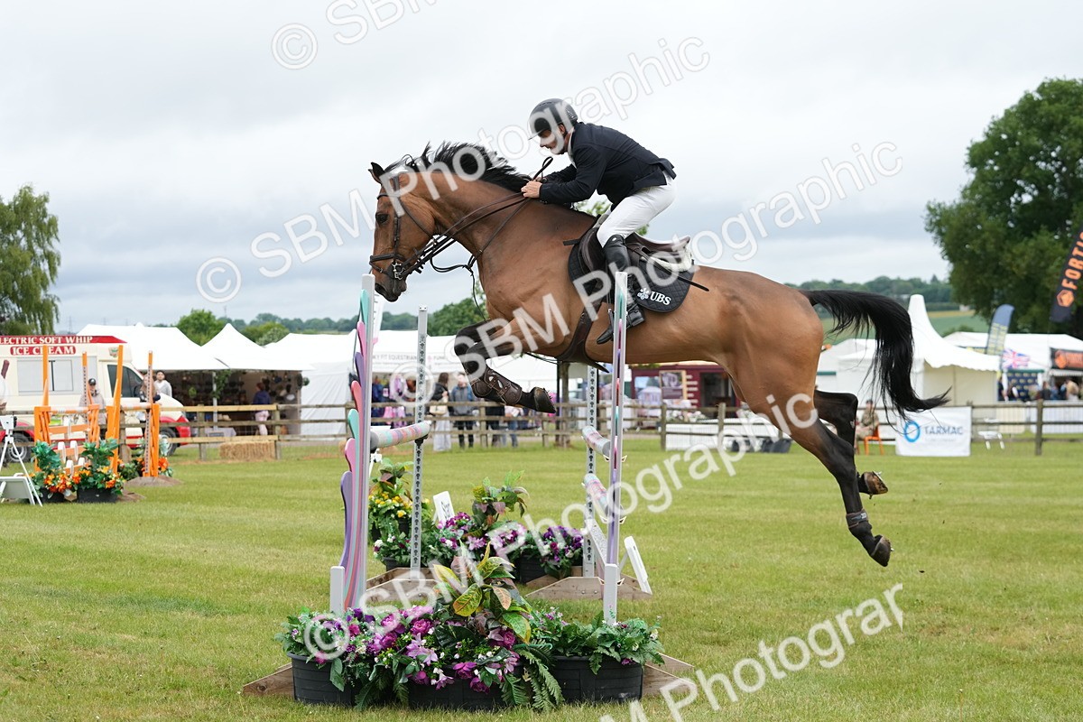 SBM_02077 - Class 200 - Martin Grant Homes Stakes 1.25m Open