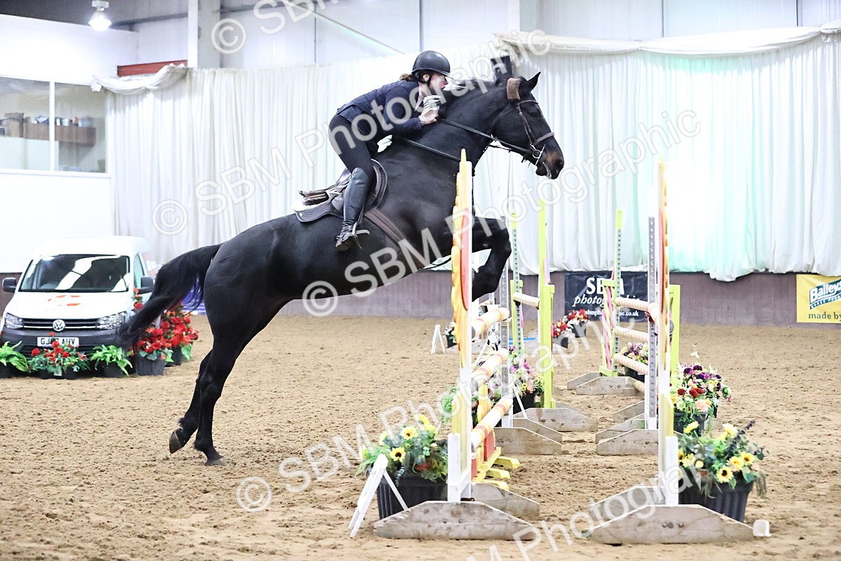 SBM_003493 - Class 16 - Senior Newcomer - 1.10m