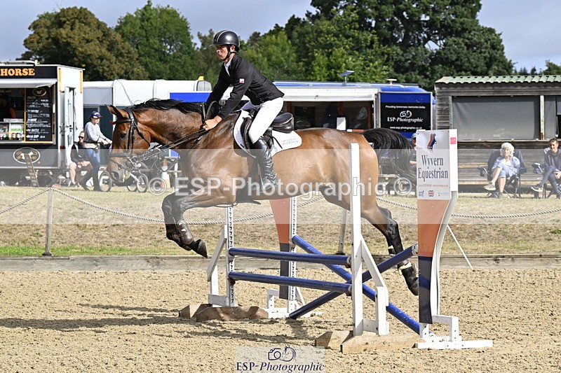 250830A-100513-05476 - Cls 21 British Novice and 90cm Open