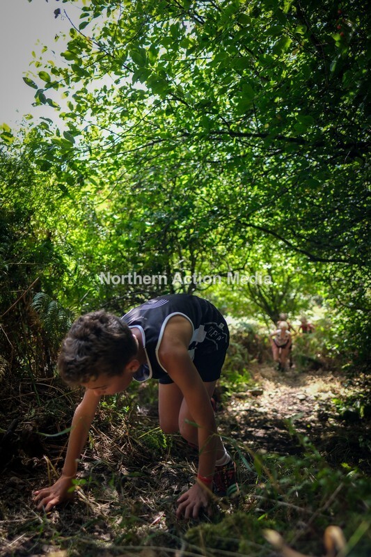 DSCF4570 - Reeth fell race age grades