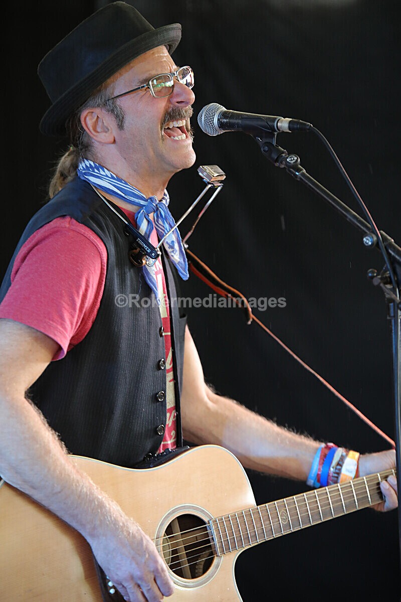 FOLK N BLUES-134 - FOLK and BLUES SEPT 2022