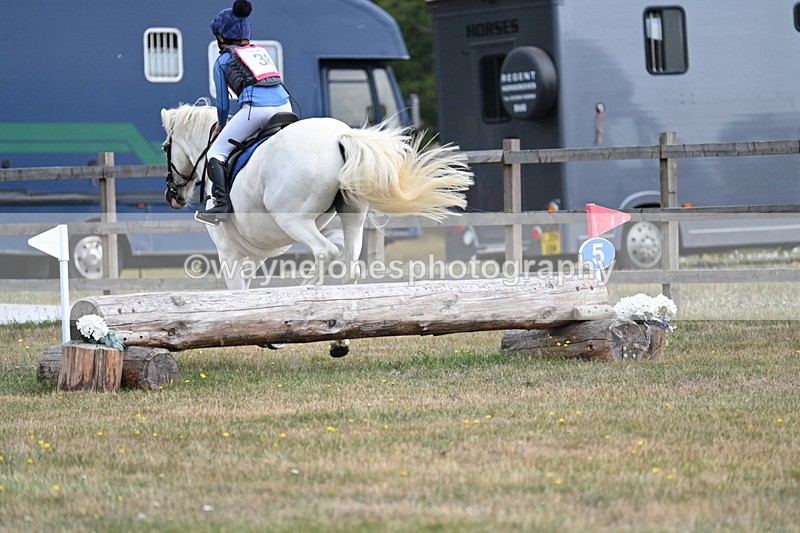 WJ7_1172 - XC Time 11:23 to 11:40