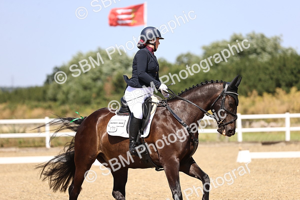 SBM_010471 - Novice 5 - 11.20-12.23