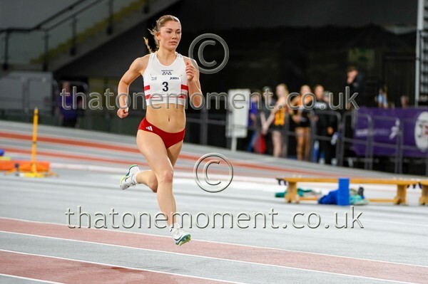 Age26SAT-926280 - Track Female Set One