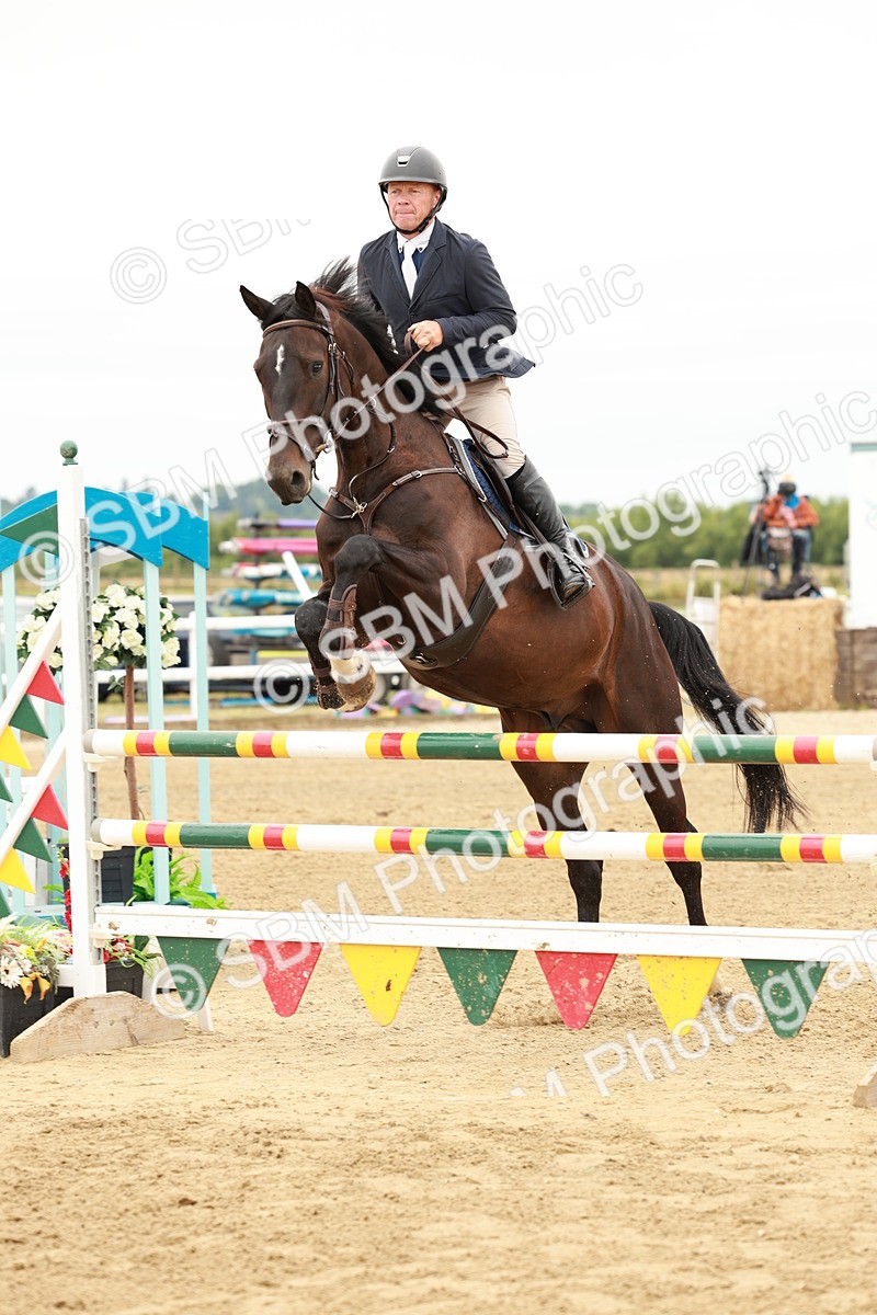 SBM_016784 - Class 20 - Senior Newcomers - 1.10m