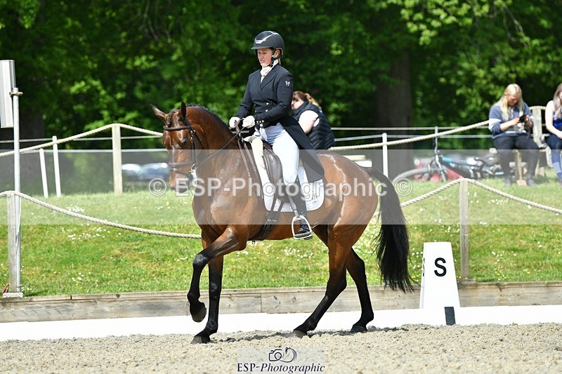 230525-104221-03953 - 414-L_E_B_LIAS_JEWEL-Jonelle_Price-DR