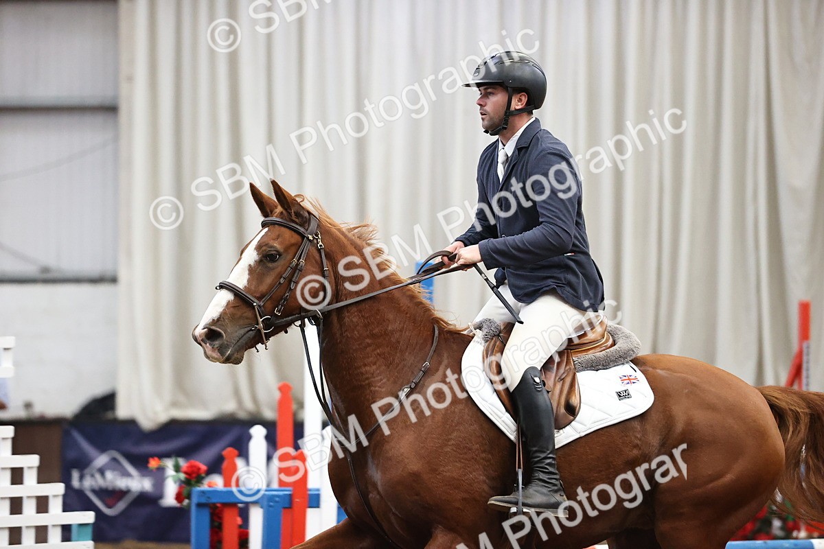 SBM_003621 - Class 12 - Senior Foxhunter 1.20m