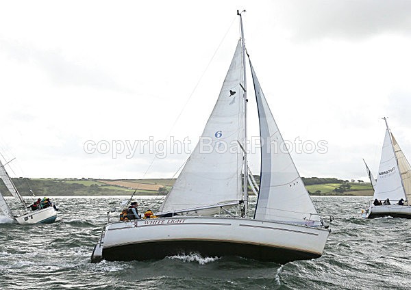 120630 WIGHT LIGHT WT7A1603 - ROUND THE ISLAND RACE - 30th June 2012