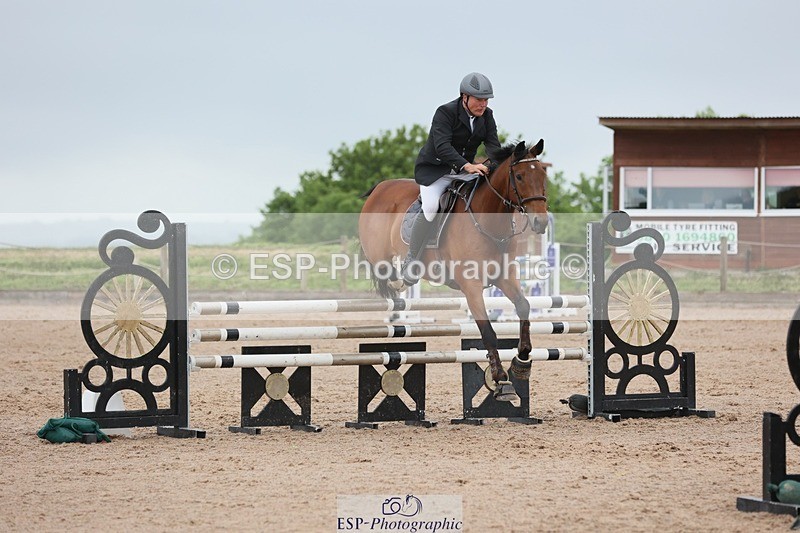 250524-095101-03967 - Cls 13  A&B 1.05m & 1.10m open