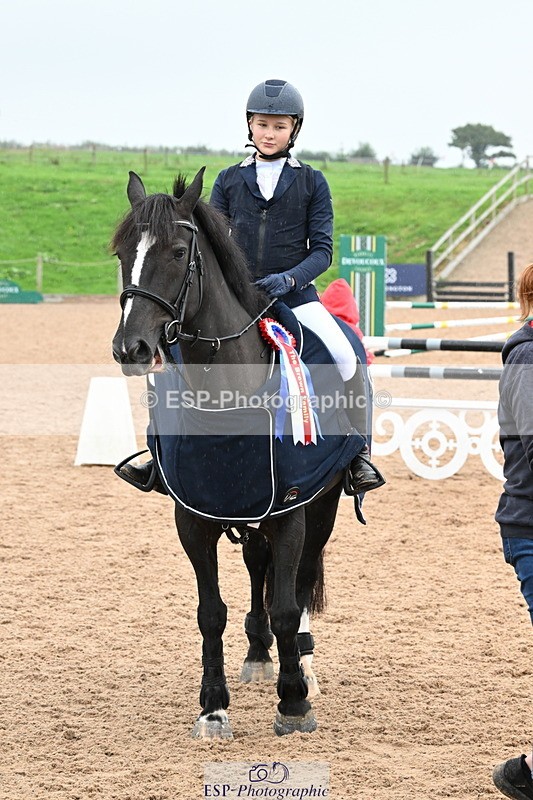 240907A-145101-02448 - Cls 4 Pony Big Team 95cm & 1.05m