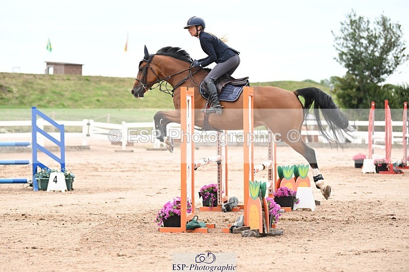 250727-090001-08666 - Cls 31 British Novice and 90cm