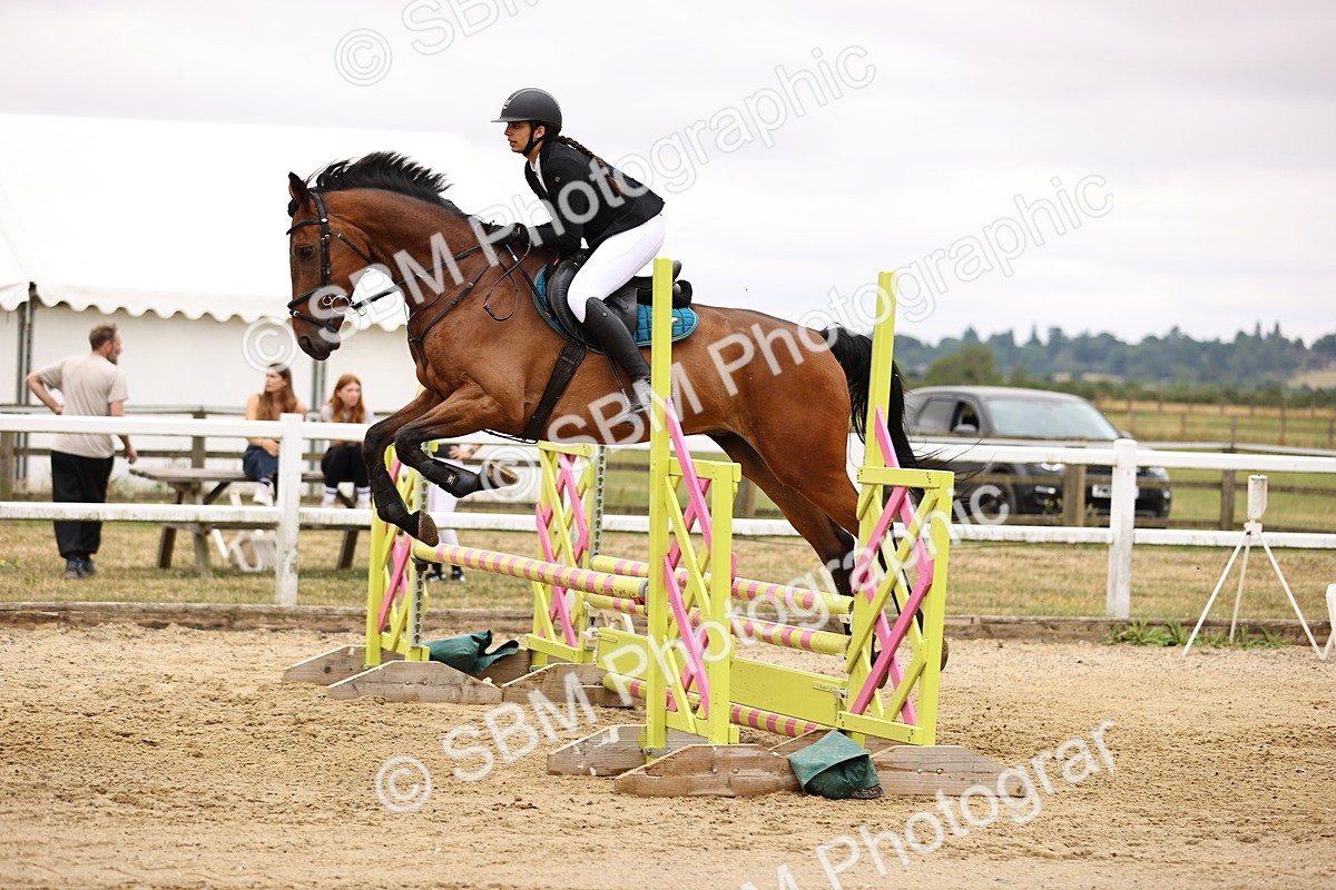 SBM_024476 - Class 8 - Clear Round