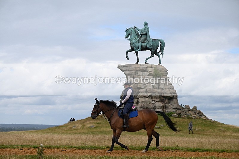 DSC_9127 - Time at Statue 14:33 to 15:10