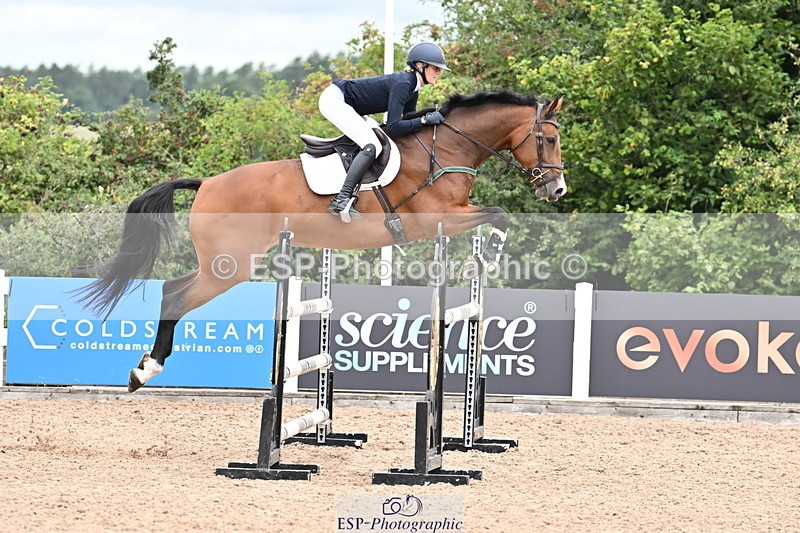 250820B-131503-00733 - Cls 4 Newcomers and 1.10m Open