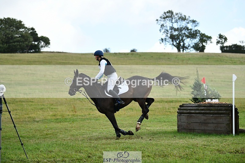 250831-104429-06135 - J-460-Bridget.Garlick