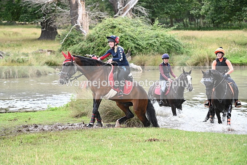 WJ7_4614 - Time at Water 13:26 to 13:59