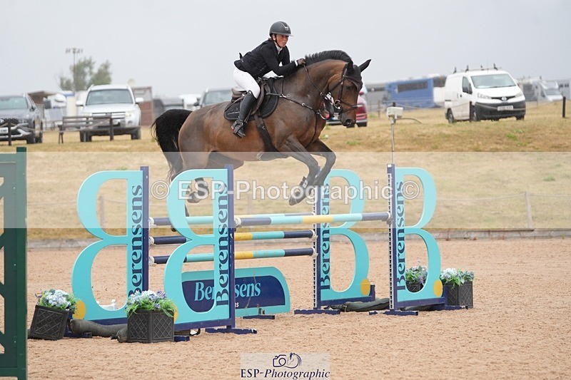 260730-122019-01923 - Cls 2 Foxhunter