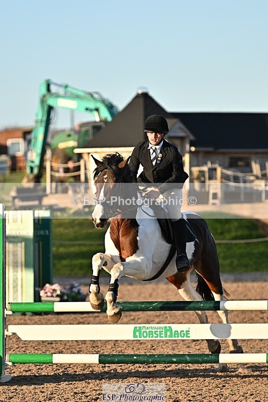 250401-184704-00786 - 80cm Classes