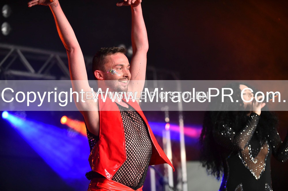 SH4_6789 - The Cher Experience