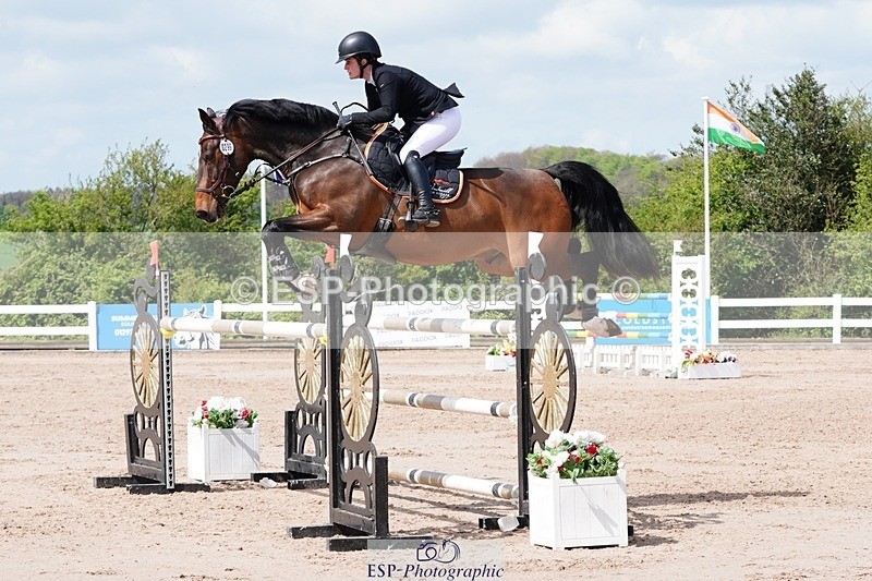 250427-115142-16304 - Cls 4 - 2 Star Small Tour