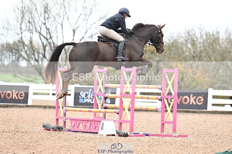 251105-141510-00824 - Cls 06 Fox & 1.20m