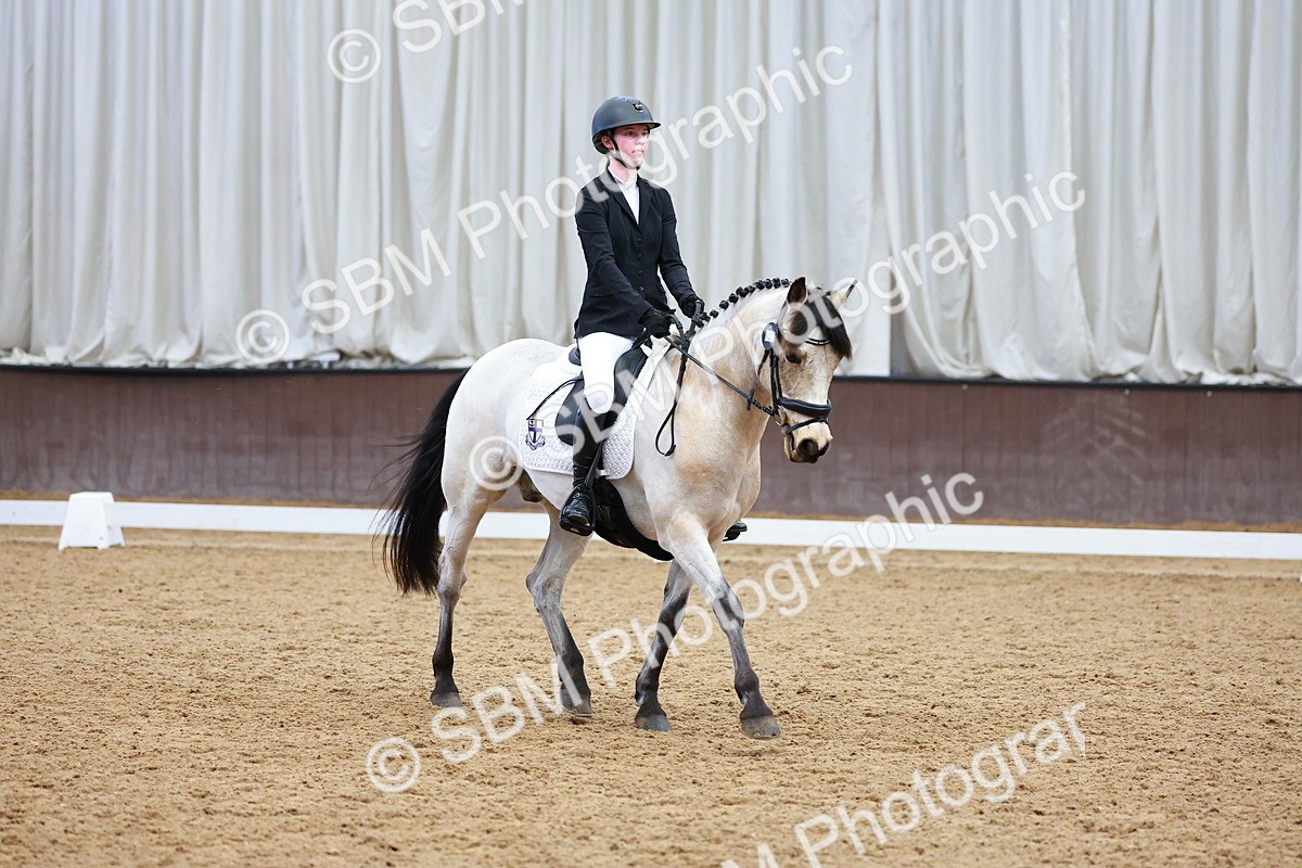 SBM_003434 - Class 11 - Novice 2