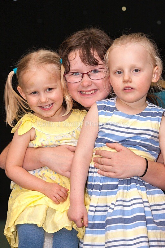 7SKJ0827 - Geoff, Gina's Dads 90th Birthday party.