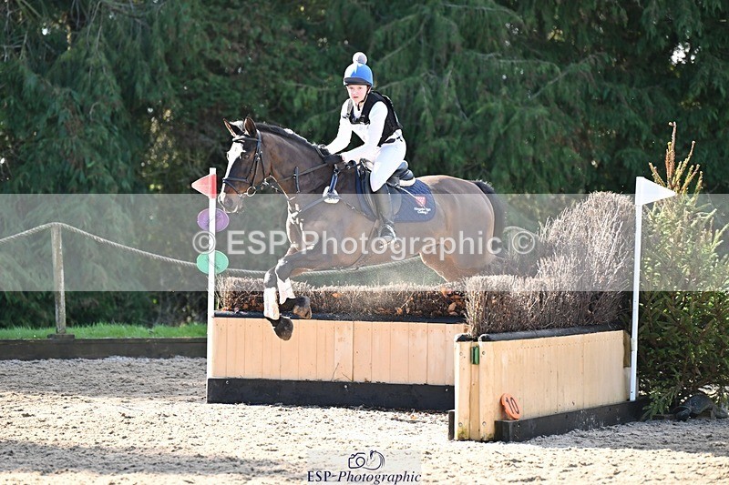 240303-104225-02954 - Cls 2 80-85cm Start to 11.00 CW