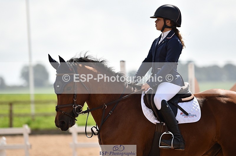 230902A-132022-01363 - Cls 3A Pony Medium 80cm