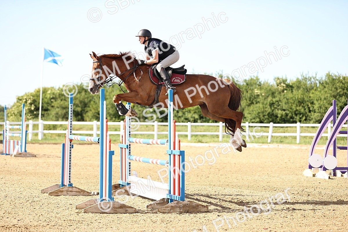 SBM_003073 - Class 5 - Senior Foxhunter - 1.20m
