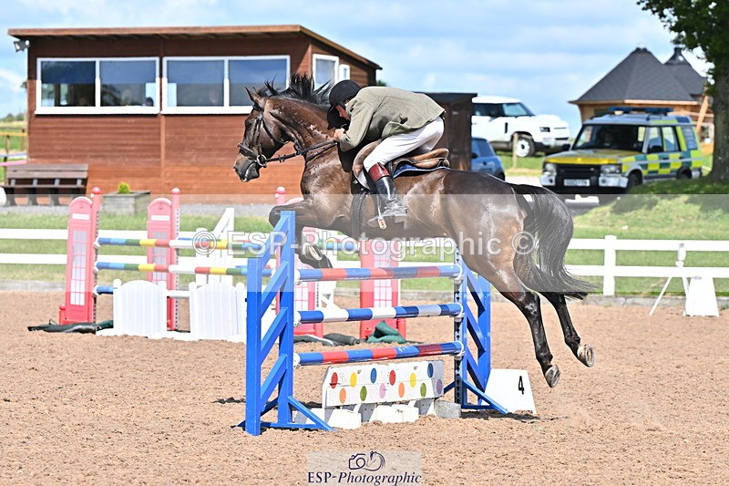 240619A-155640-01057 - Cls 5 Snr Foxhunter and 1.20m Open