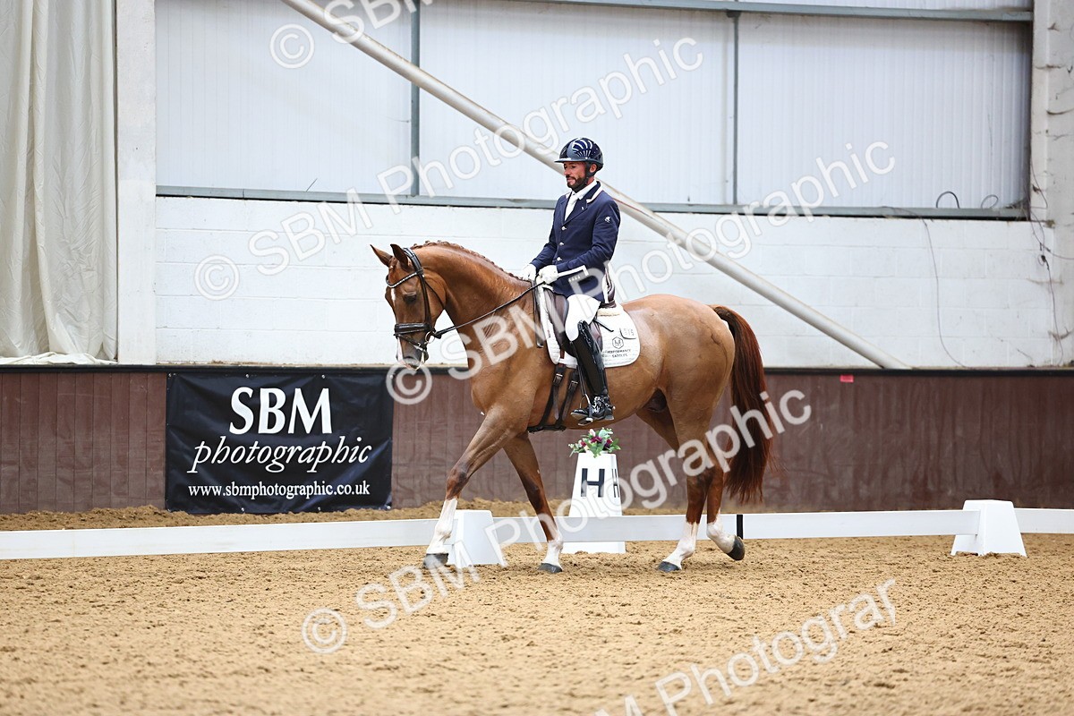 SBM_006389 - Class 5 - novice 6 - 12.04-13.07