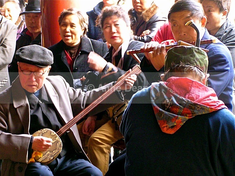 Playing al fresco - China