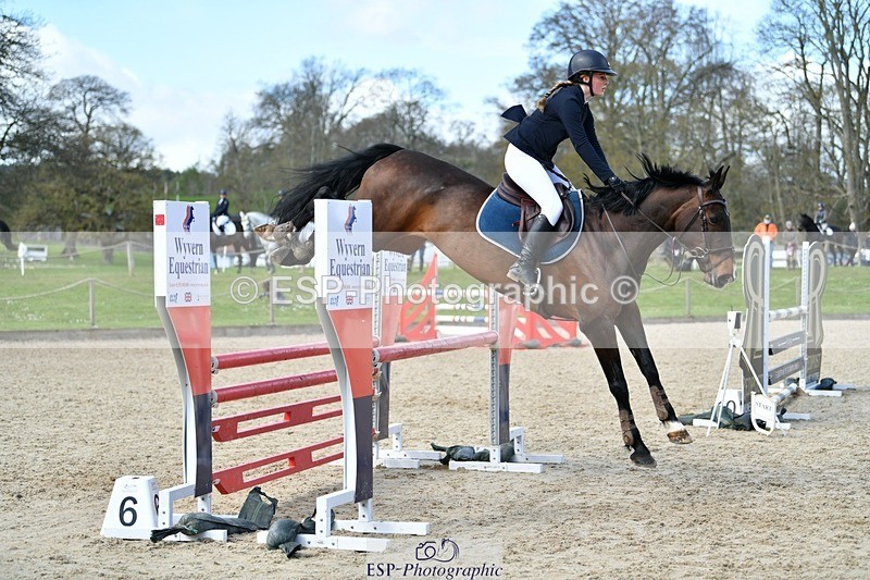 240324-122012-02514 - Cls 9 Snr 1.05m Open