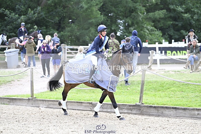 250525A-161655-18675 - Presentations Section C CCI 2 Star Long