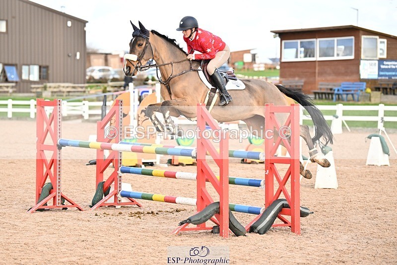 241208-133020-01798 - Cls 21 Newcomers and 1.10m Open