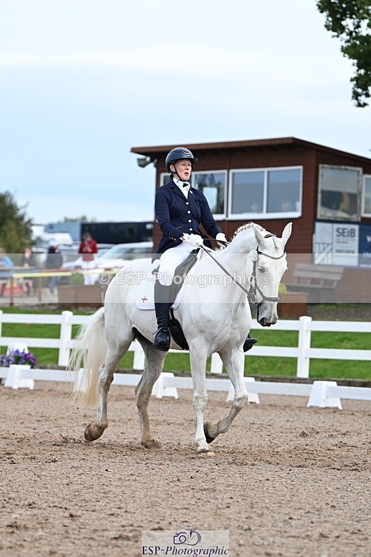 250907-131710-10044 - 071-Emma.ChapmanRoyal.Achiever