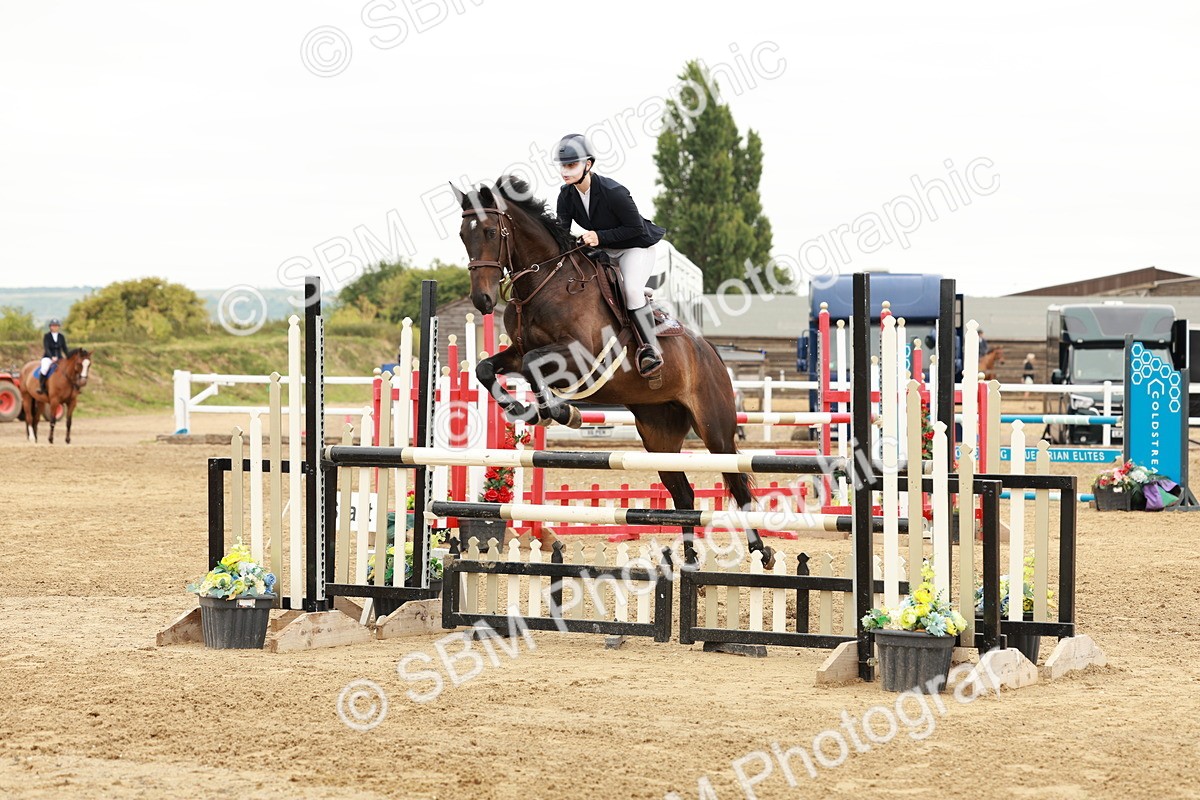 SBM_016703 - Class 20 - Senior Newcomers - 1.10m