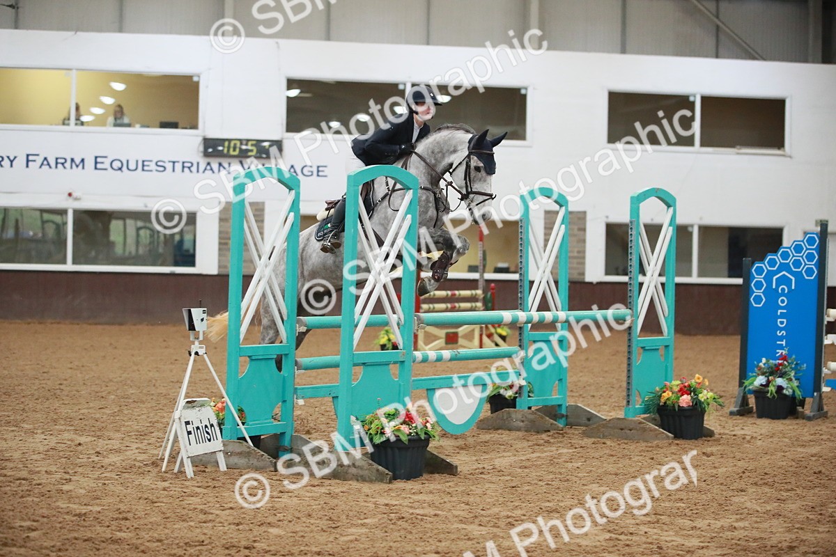 SBM_000924 - Class 4 - Senior Newcomers - 1.10m Open